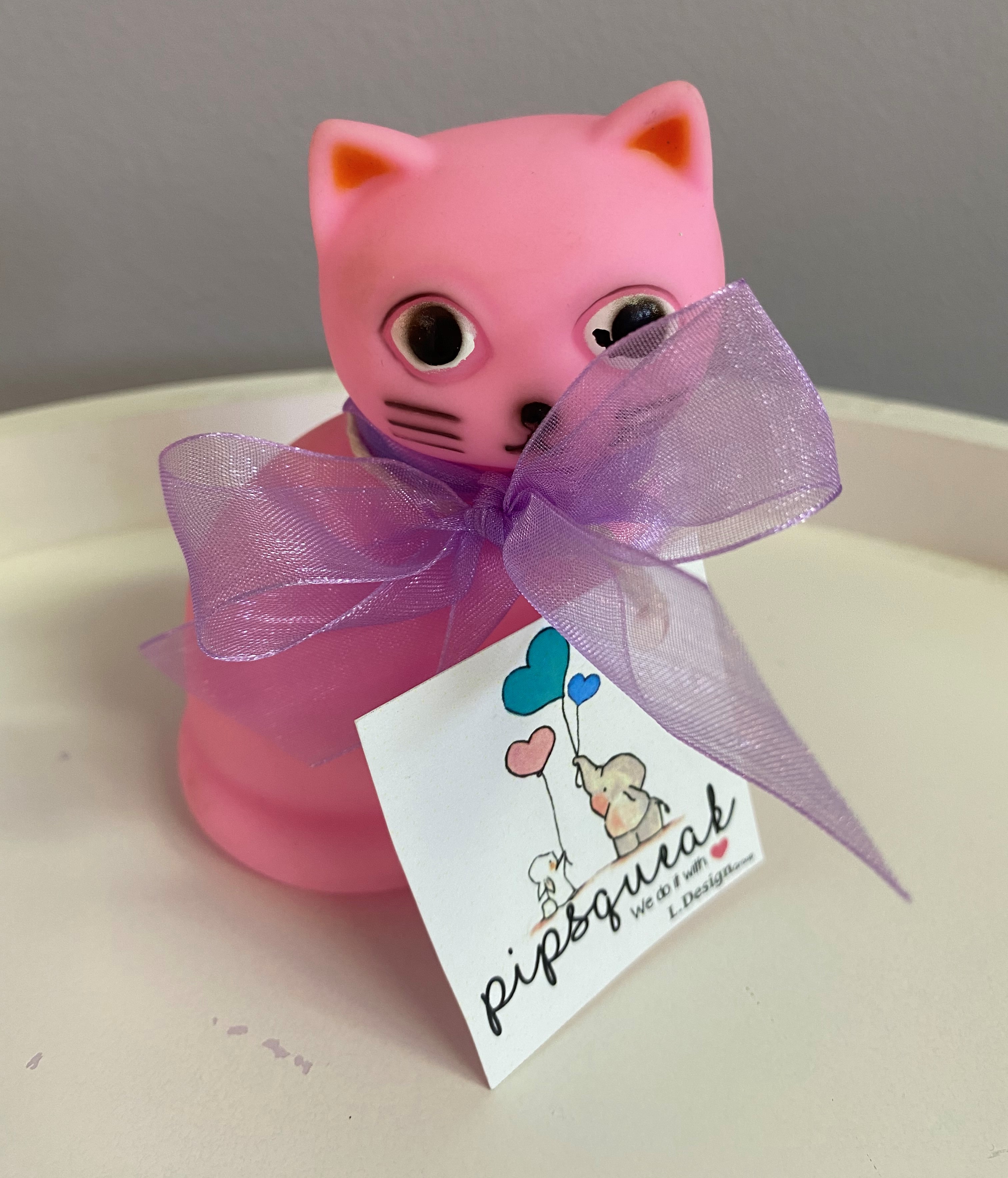 bath-toy-scueky-cat-pink